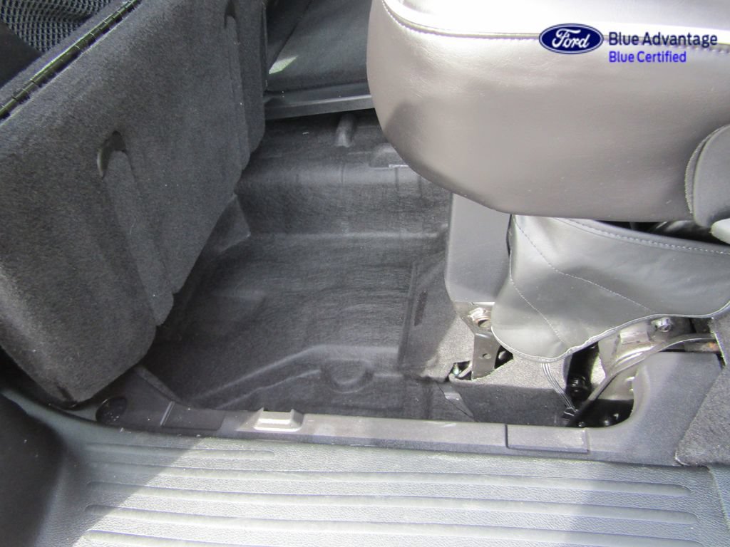 Used 2025 Chrysler Pacifica Limited FWD image 23