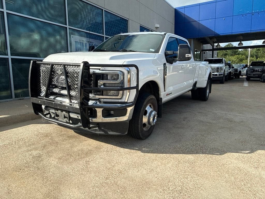 Certified 2024 Ford F350 Lariat w/ Lariat Ultimate Package AWD/4WD image 4