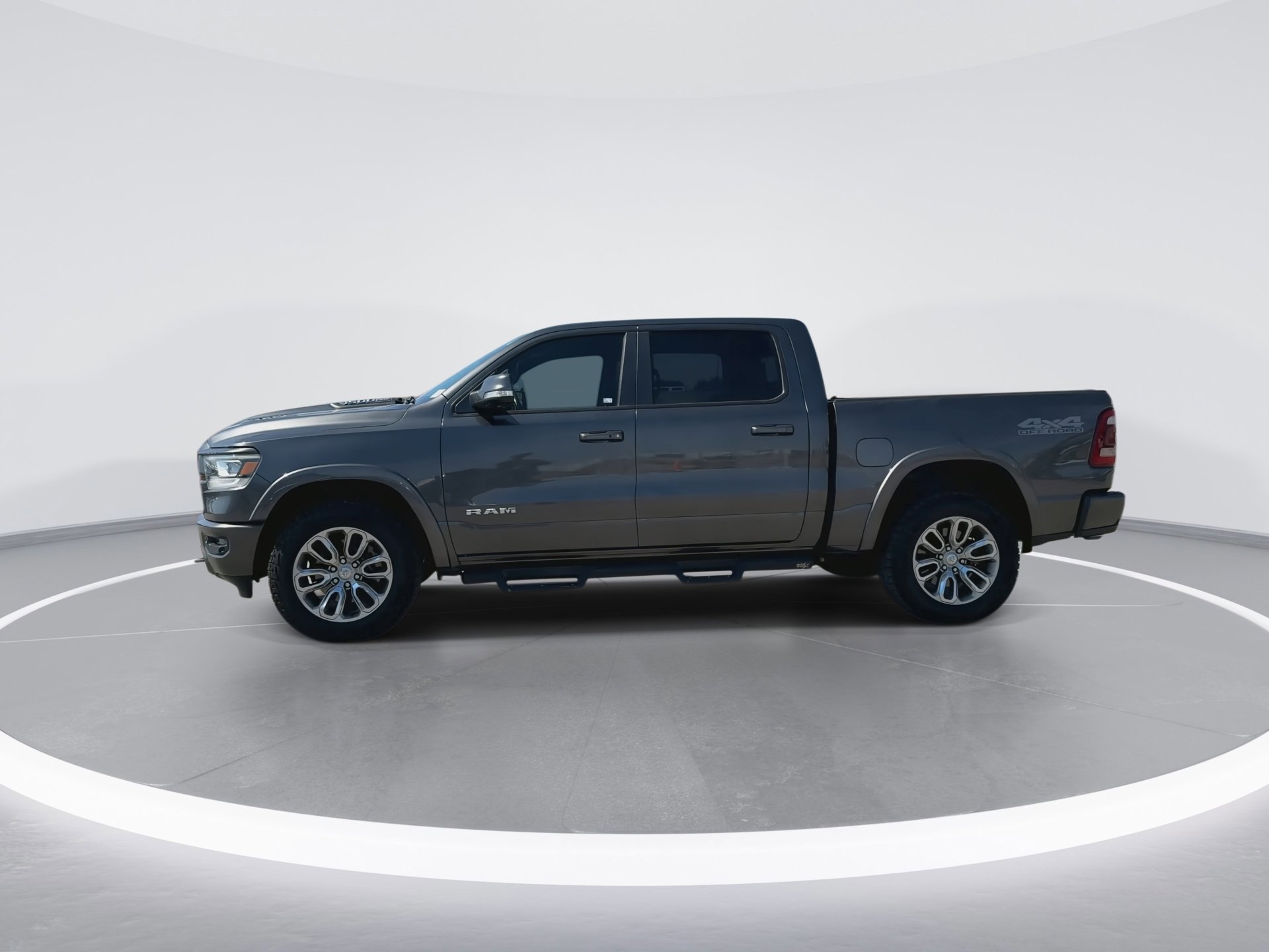 Used 2019 RAM 1500 Laramie image 7
