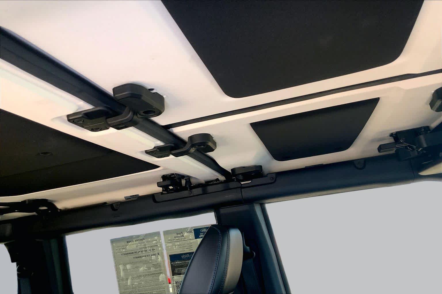 Certified 2024 Ford Bronco Outer Banks AWD/4WD image 14