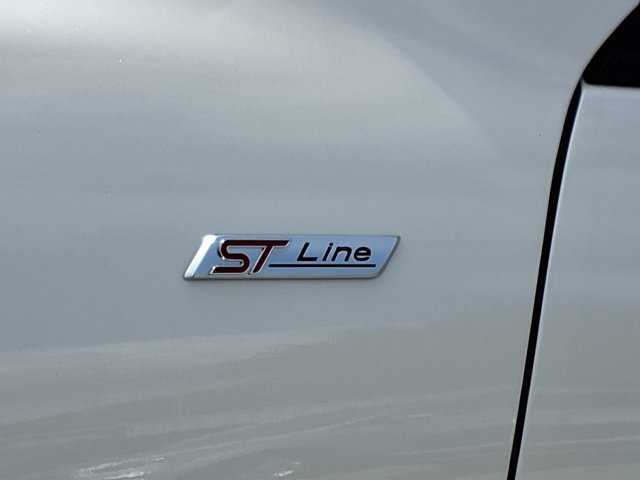 Certified 2024 Ford Escape ST-Line w/ Tech Pack #1 AWD/4WD image 5