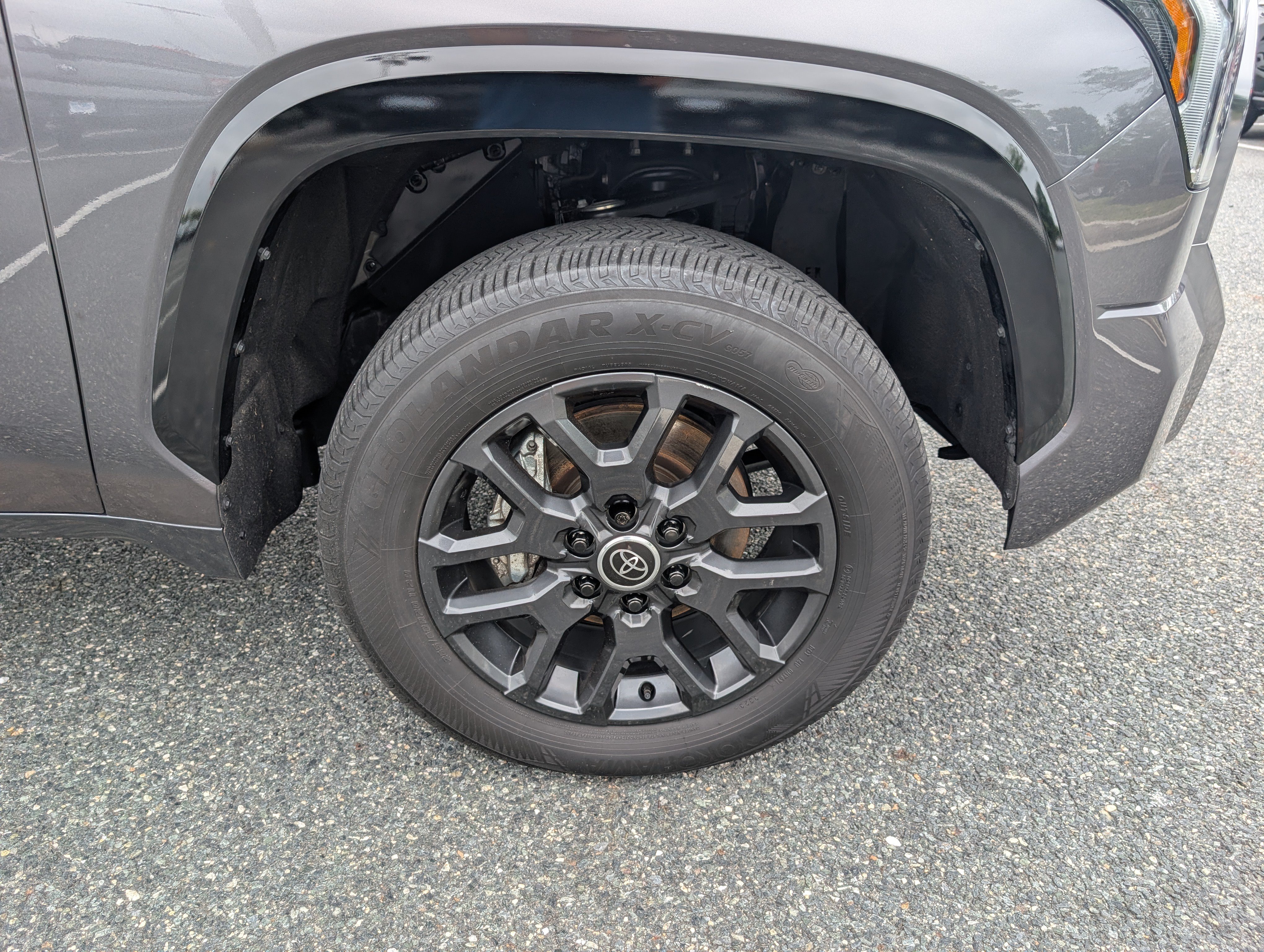 Used 2024 Toyota Tundra Platinum AWD/4WD image 9