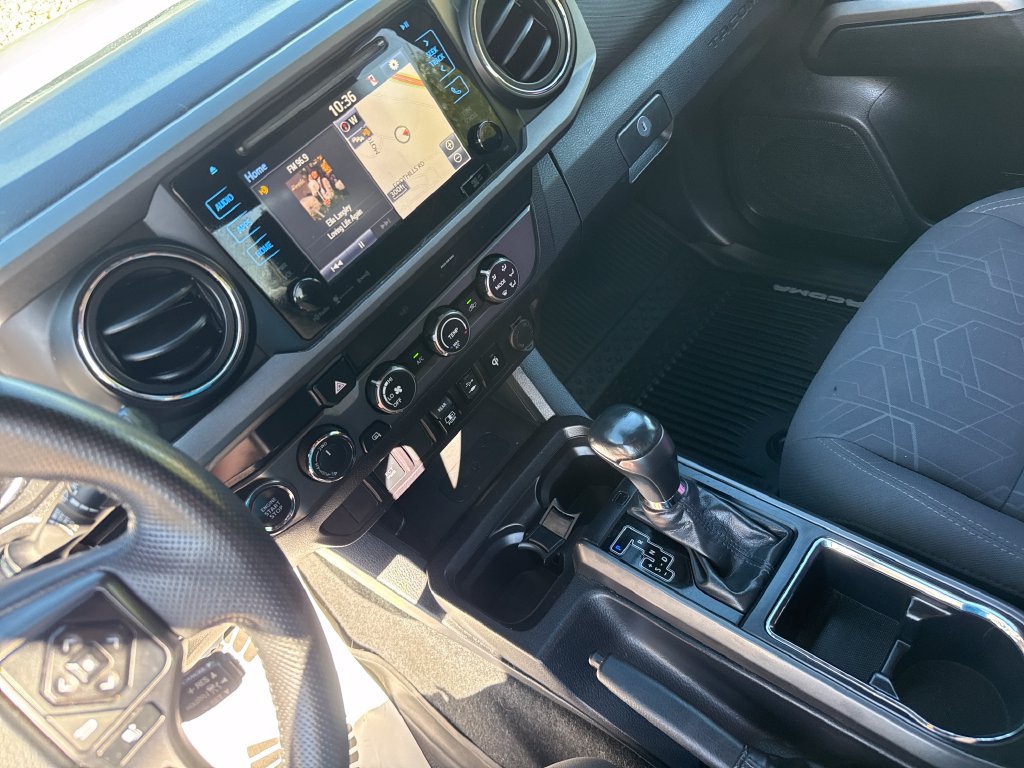 Used 2019 Toyota Tacoma TRD Off-Road AWD/4WD image 16