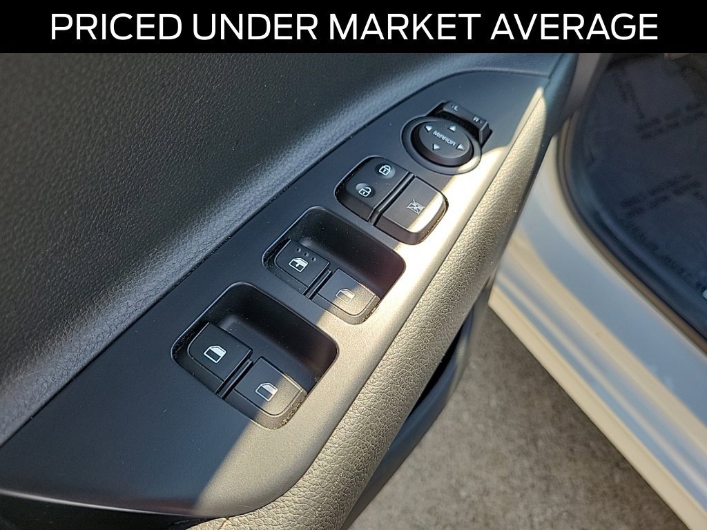 Used 2023 Kia Rio LX FWD image 20