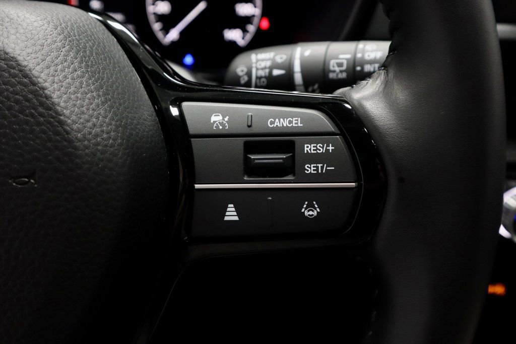 Used 2025 Honda CR-V EX-L image 31