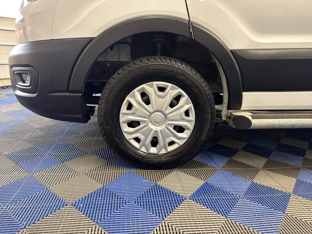 Certified 2025 Ford Transit 250 Low Roof w/ Exterior Upgrade Package RWD image 23