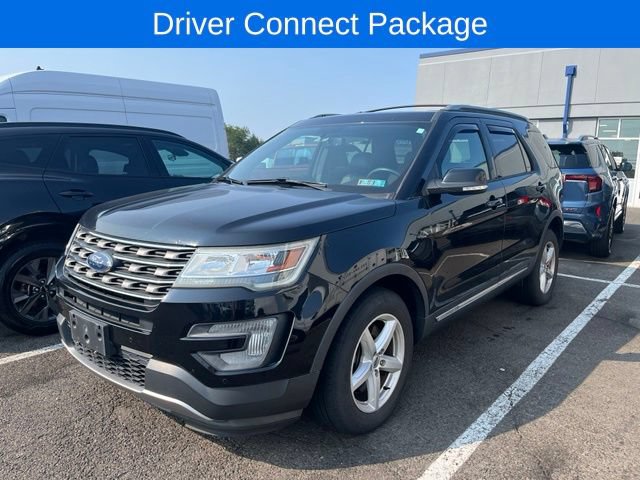 Certified 2017 Ford Explorer XLT w/ Equipment Group 202A AWD/4WD image 2