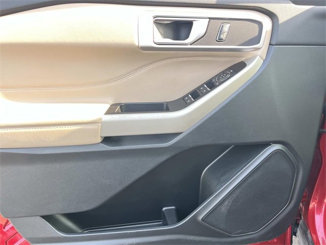 Certified 2021 Ford Explorer XLT w/ Equipment Group 202A image 28