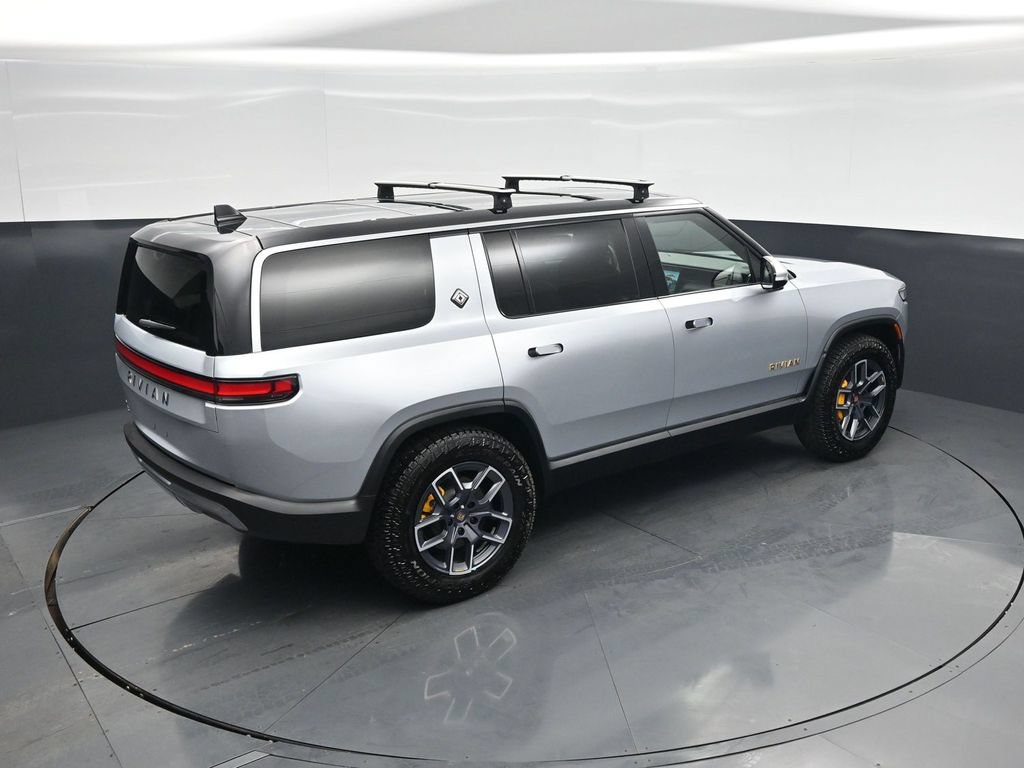 Used 2023 Rivian R1S Adventure Quad AWD/4WD image 42