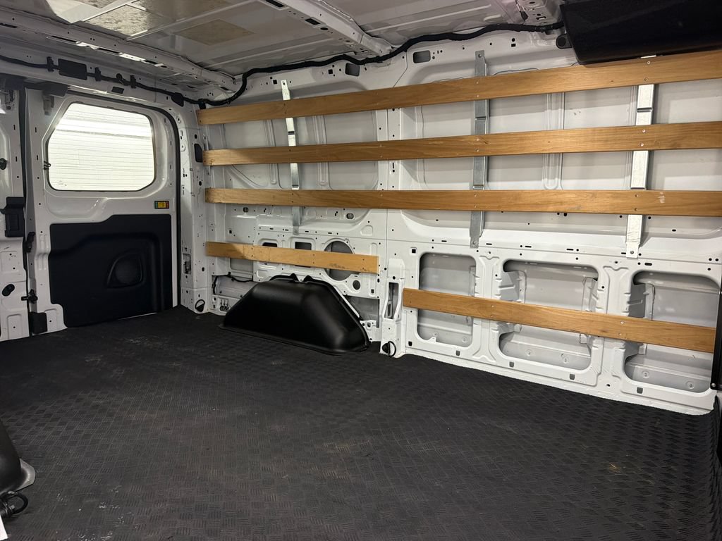 Certified 2025 Ford Transit 250 Low Roof w/ Exterior Upgrade Package RWD image 31