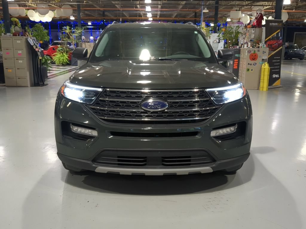 Certified 2023 Ford Explorer XLT w/ Equipment Group 202A AWD/4WD video 2