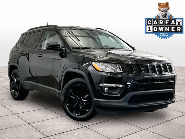 Used 2018 Jeep Compass Latitude w/ Popular Equipment Group AWD/4WD image 2