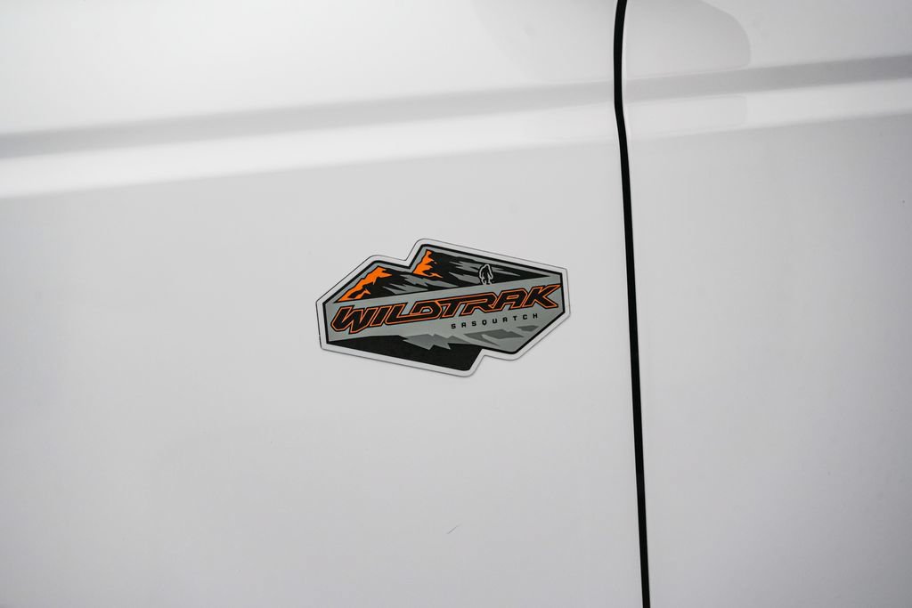 Certified 2023 Ford Bronco Wildtrak AWD/4WD image 12
