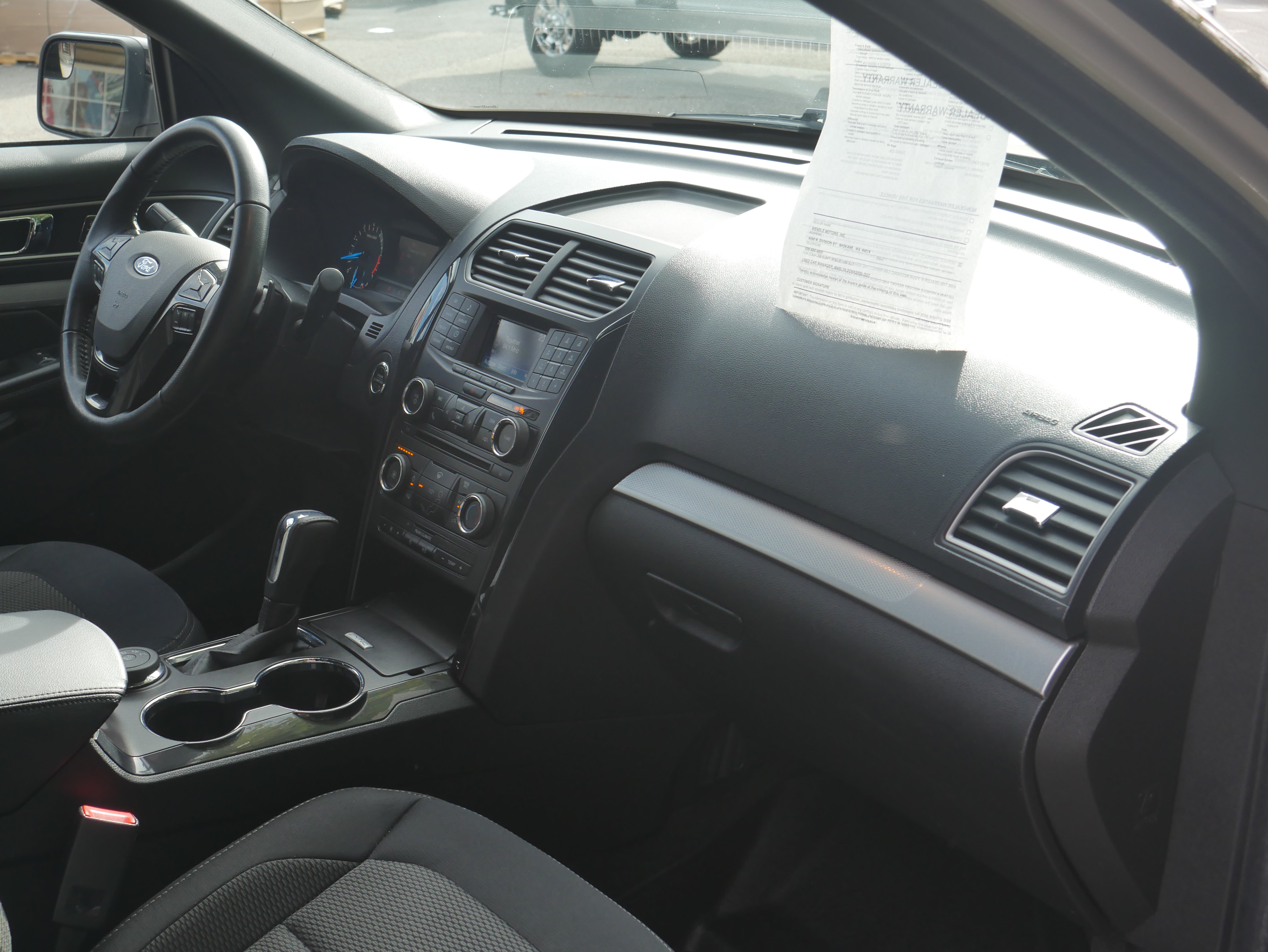 Certified 2017 Ford Explorer XLT AWD/4WD image 24