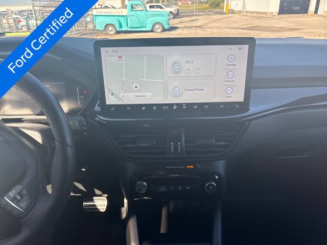 Certified 2023 Ford Escape ST-Line w/ Tech Pack #1 AWD/4WD image 13