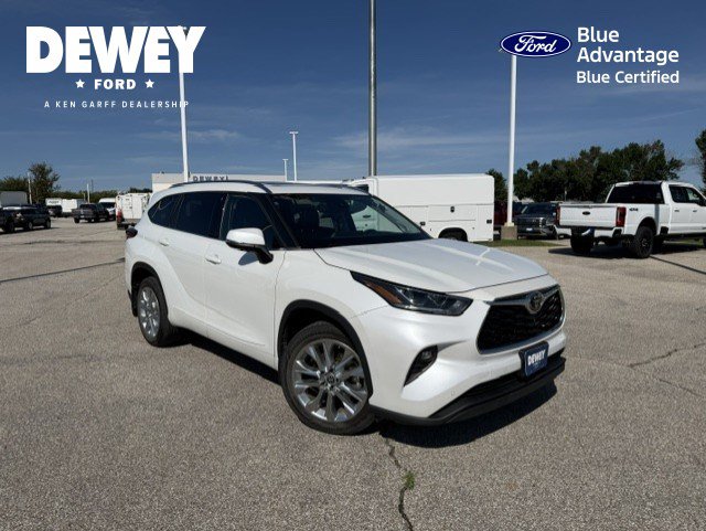 Used 2022 Toyota Highlander Limited