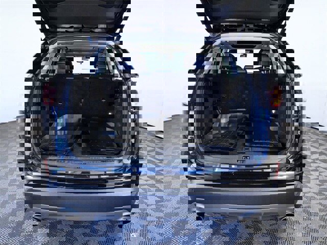 Certified 2019 Ford Edge Titanium w/ Equipment Group 301A image 10