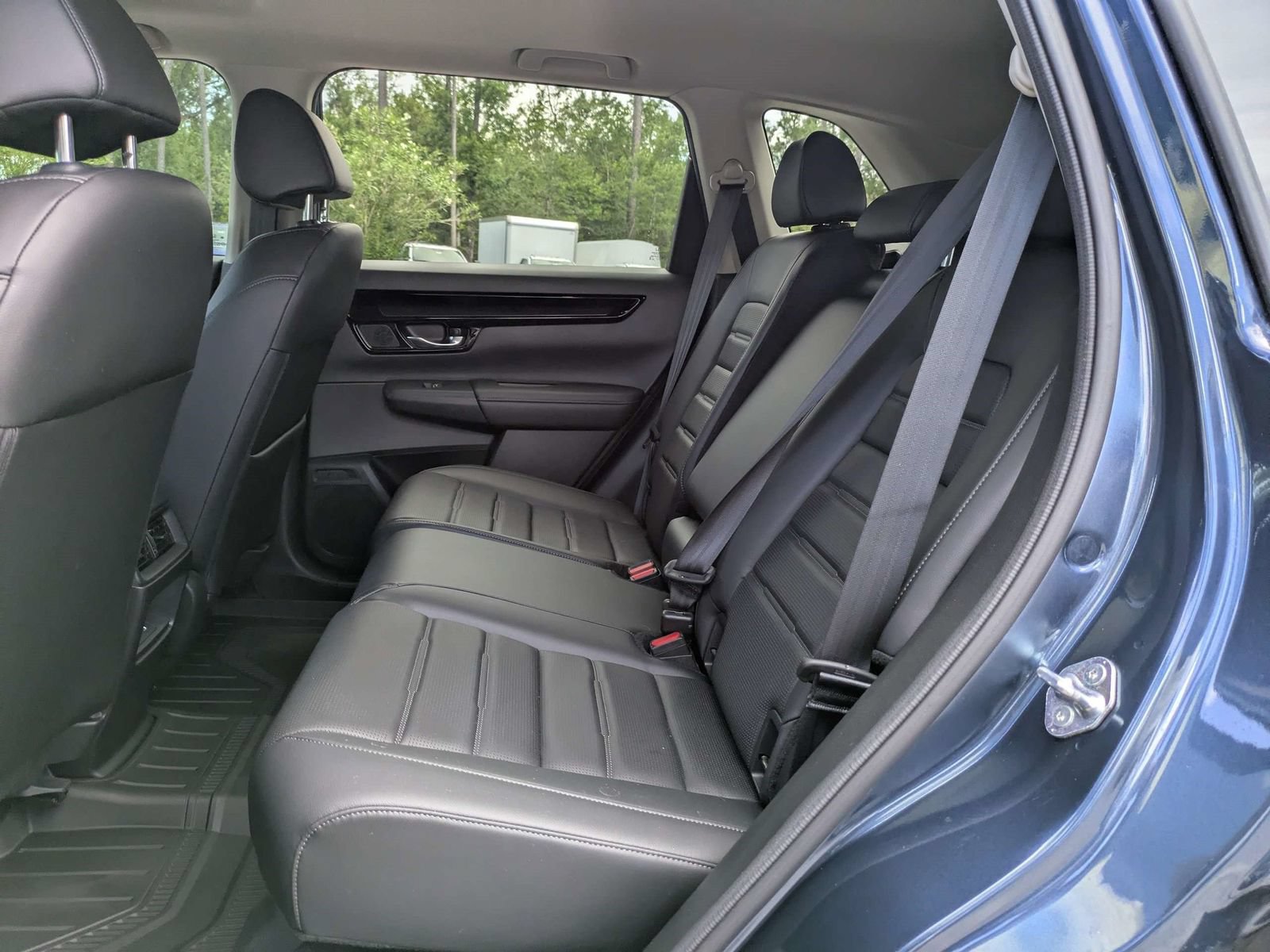 Used 2024 Honda CR-V EX-L image 8