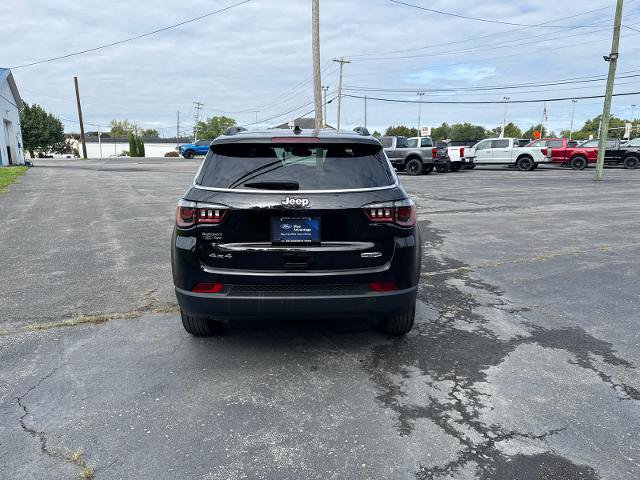 Used 2024 Jeep Compass Latitude AWD/4WD image 6