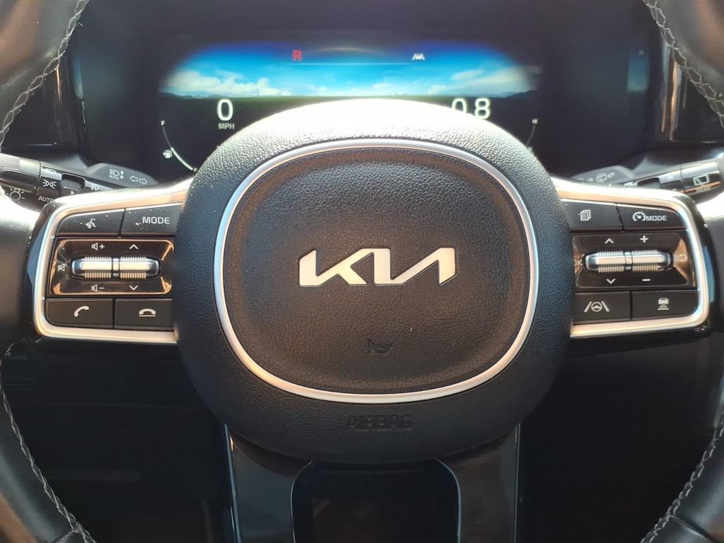 Used 2023 Kia Sorento SX AWD/4WD image 27