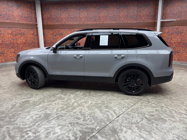 Used 2025 Kia Telluride SX X-Line image 2