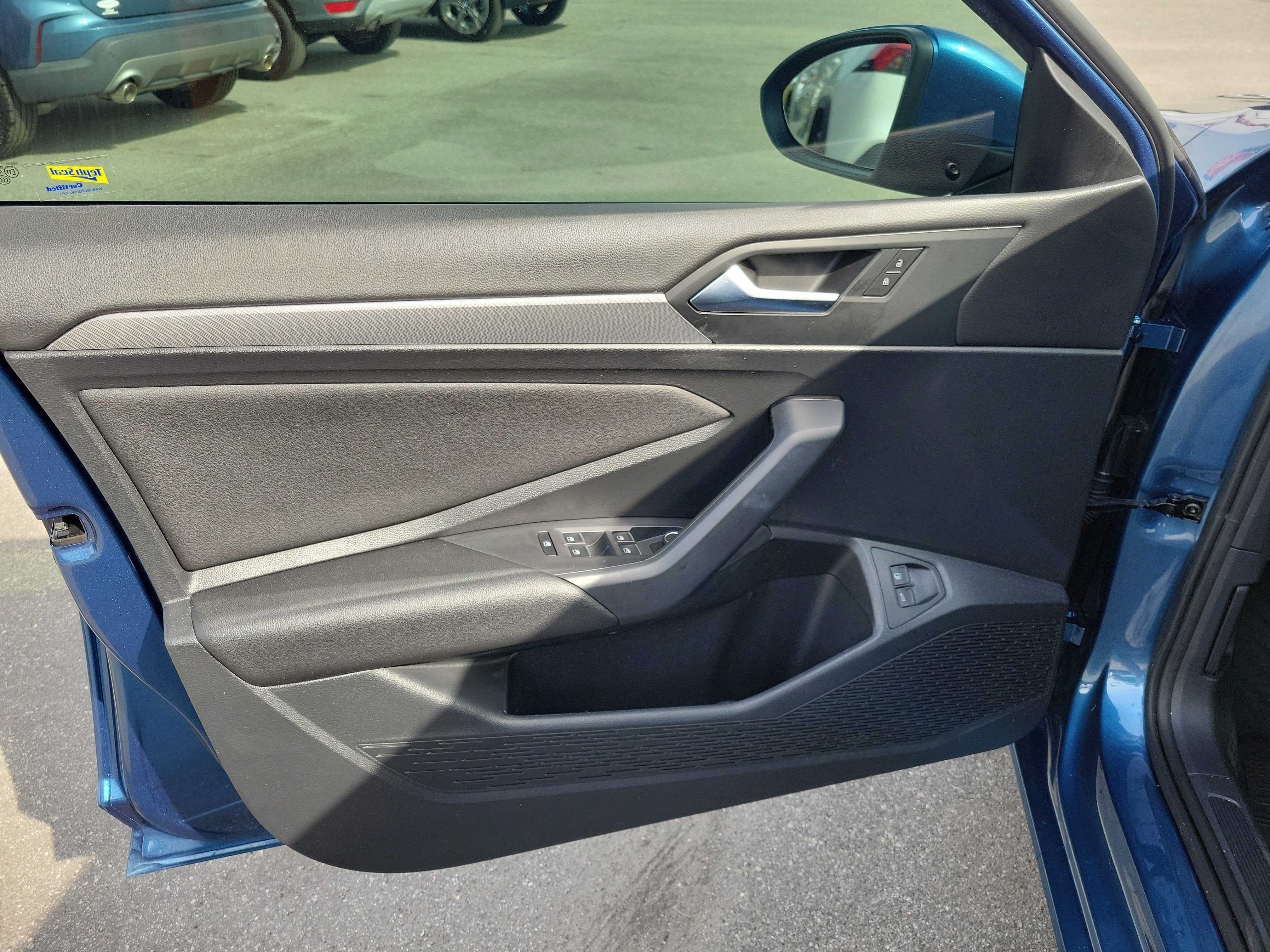 Used 2021 Volkswagen Jetta S image 5