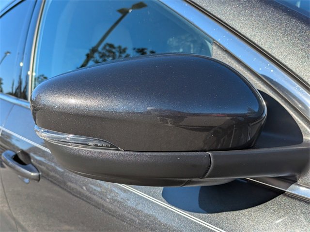 Certified 2020 Ford Escape Titanium image 11