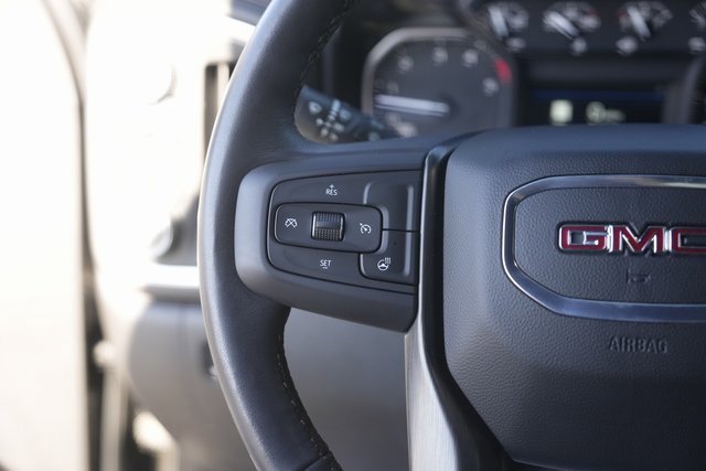 Used 2022 GMC Sierra 2500 AT4 w/ AT4 Preferred Package image 23