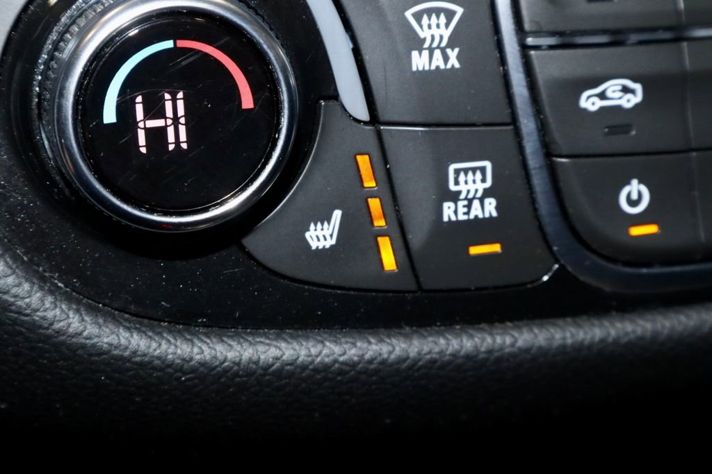 Used 2022 Chevrolet Equinox Premier FWD image 4