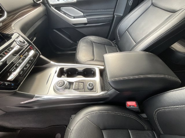 Certified 2023 Ford Explorer Limited w/ Limited Technology Package AWD/4WD image 22