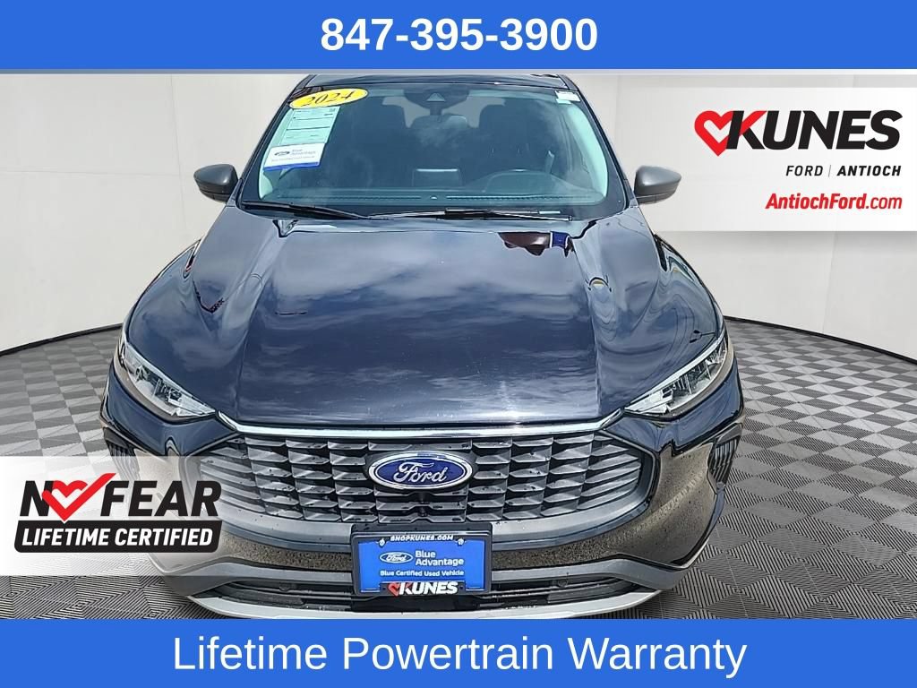 Certified 2024 Ford Escape Active AWD/4WD image 2