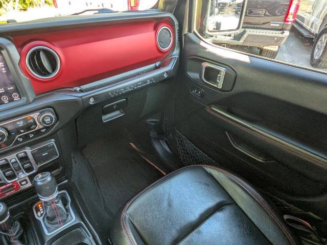 Used 2018 Jeep Wrangler Unlimited Rubicon AWD/4WD image 16