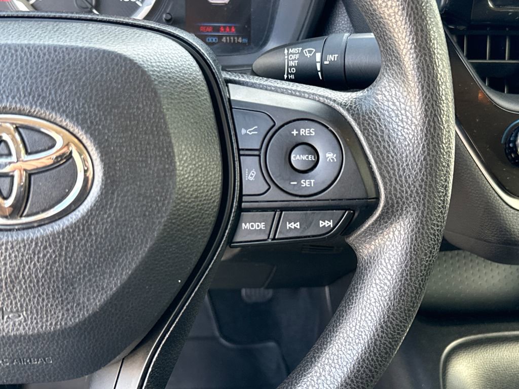 Used 2022 Toyota Corolla LE w/ LE Convenience Package image 16