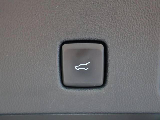 Certified 2024 Ford Escape ST-Line AWD/4WD image 7