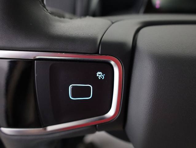 Certified 2025 Ford Expedition Active AWD/4WD image 15
