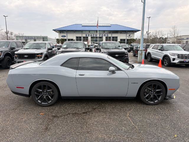 Used 2021 Dodge Challenger R/T w/ Blacktop Package image 4