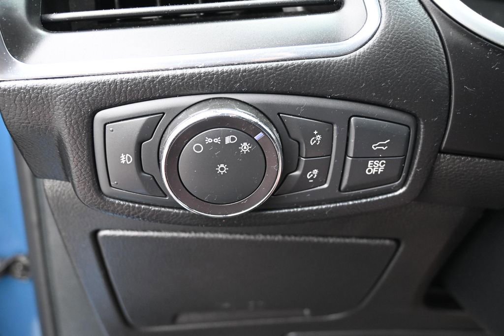 Certified 2019 Ford Edge ST w/ Equipment Group 401A AWD/4WD image 38