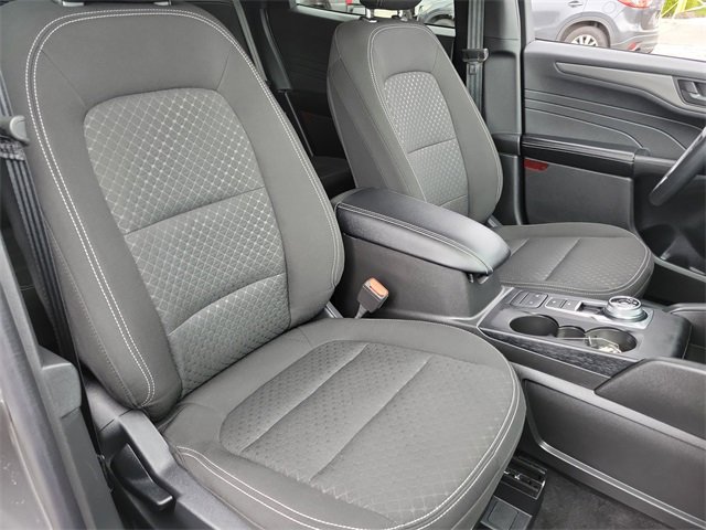 Certified 2025 Ford Escape Active image 24