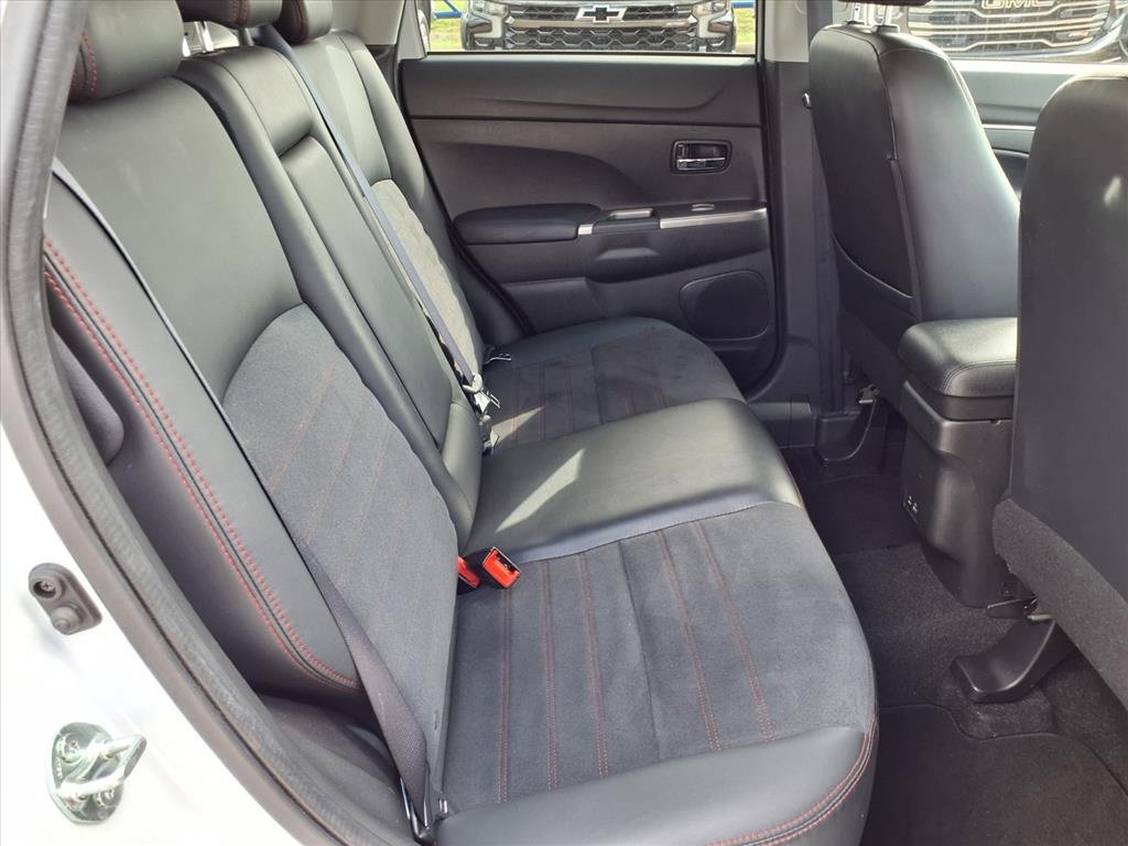 Used 2023 Mitsubishi Outlander Sport ES image 26