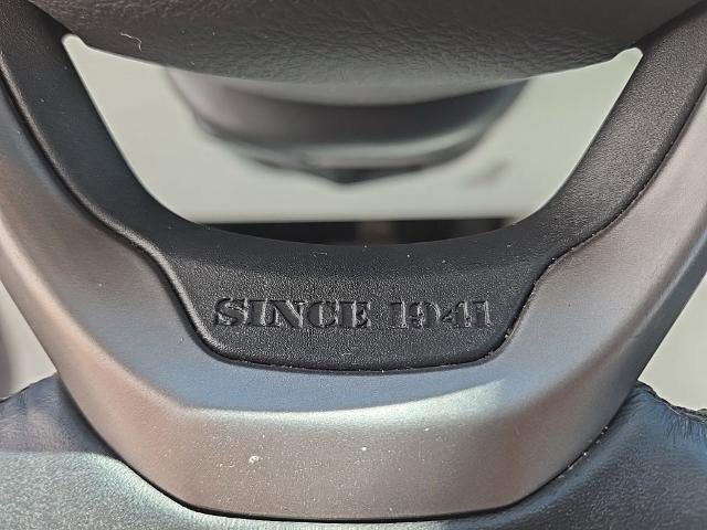 Used 2021 Jeep Cherokee Latitude Plus image 23