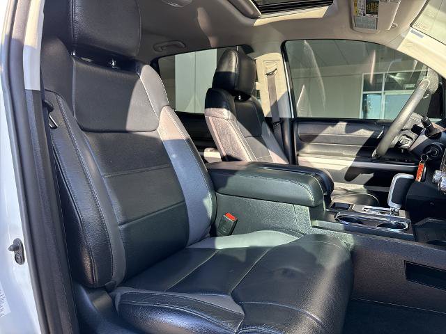 Used 2018 Toyota Tundra Limited w/ Limited Premium Package AWD/4WD image 31
