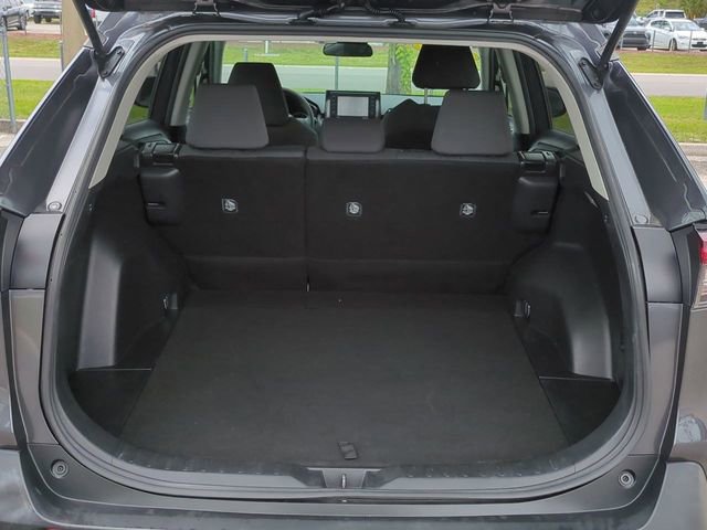 Used 2021 Toyota RAV4 XLE FWD image 13