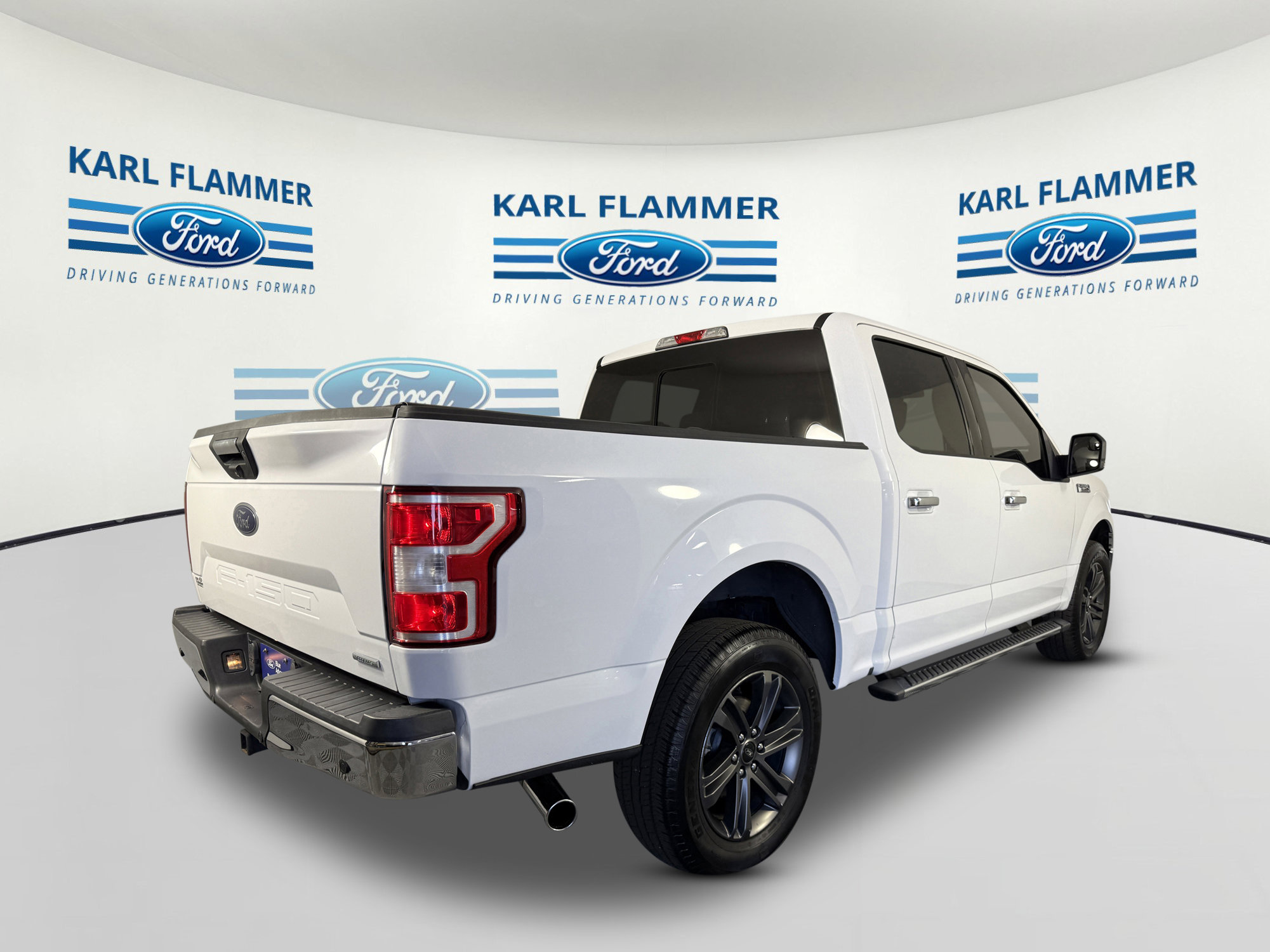 Certified 2018 Ford F150 XLT w/ Equipment Group 302A Luxury image 3