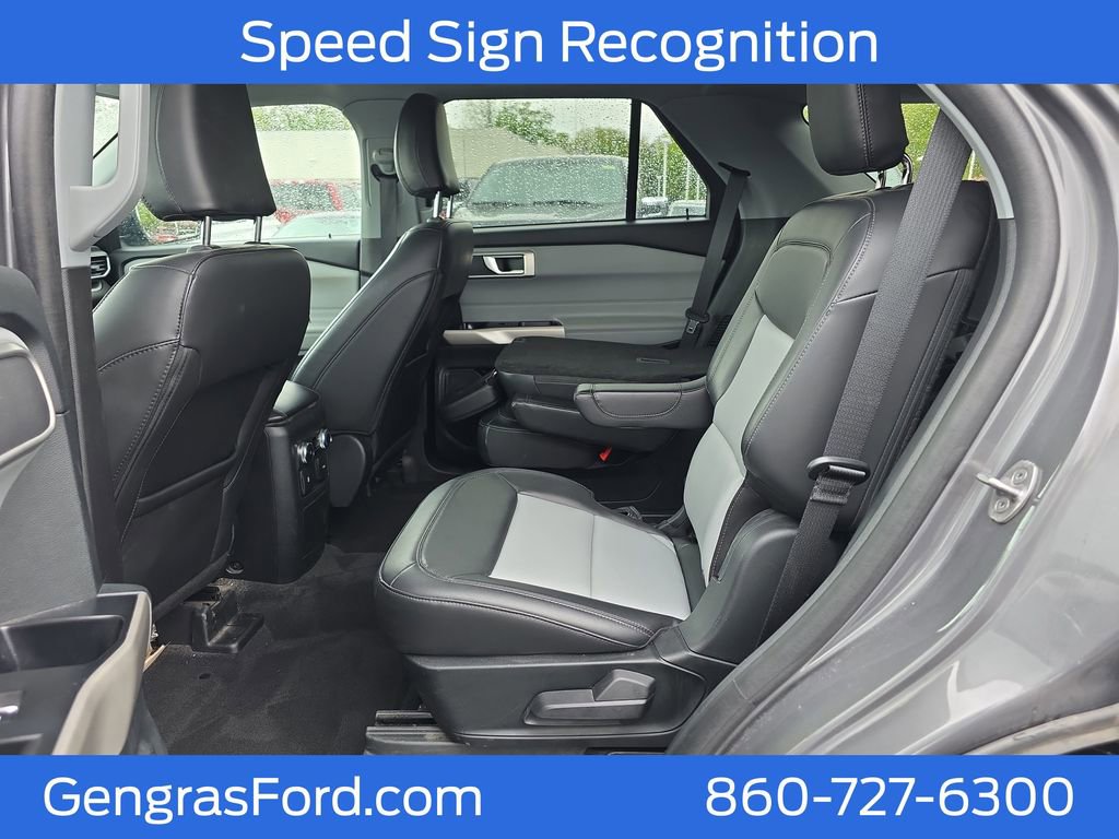 Certified 2023 Ford Explorer XLT w/ Equipment Group 202A AWD/4WD image 17
