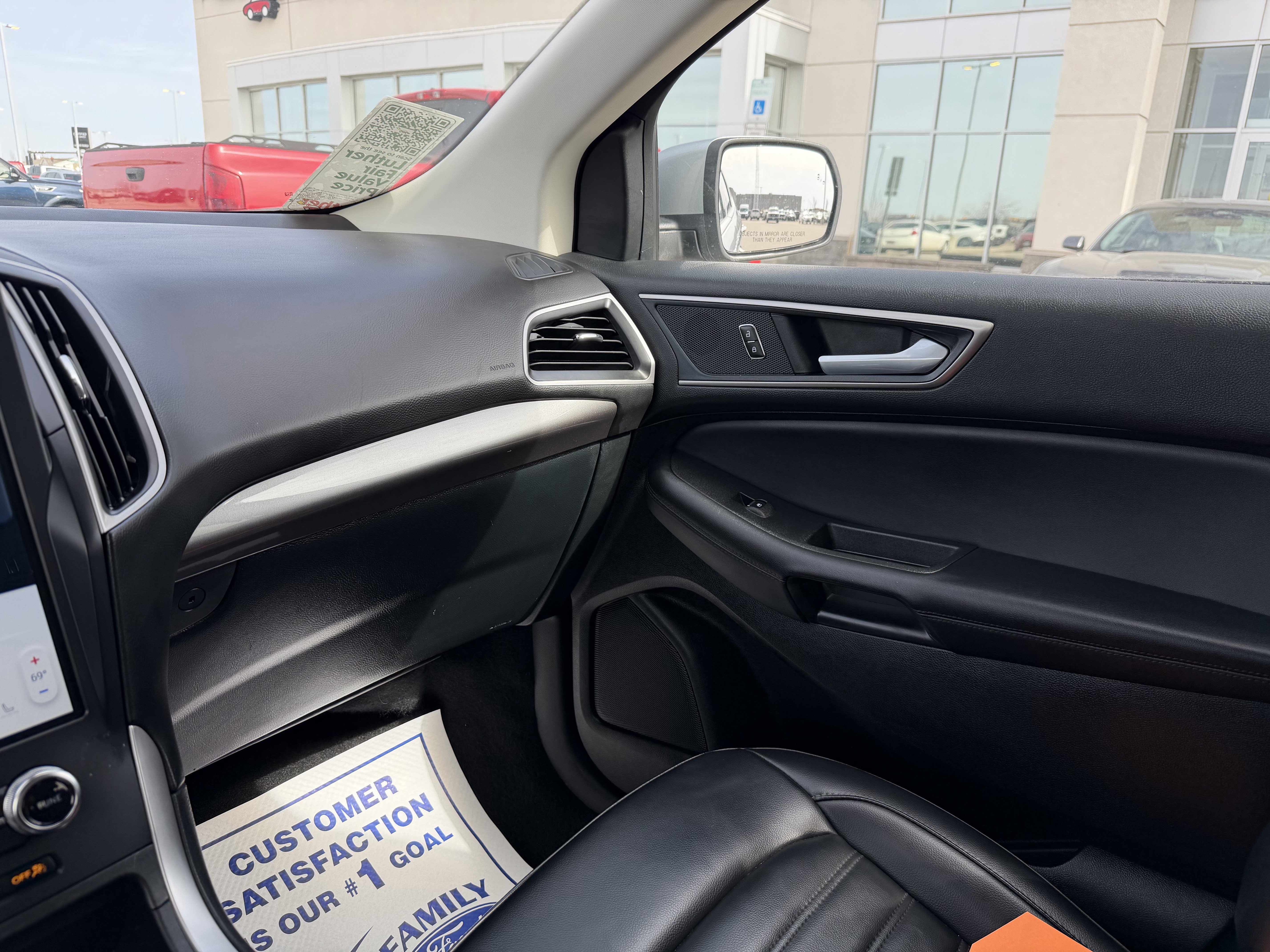 Certified 2024 Ford Edge SEL image 11