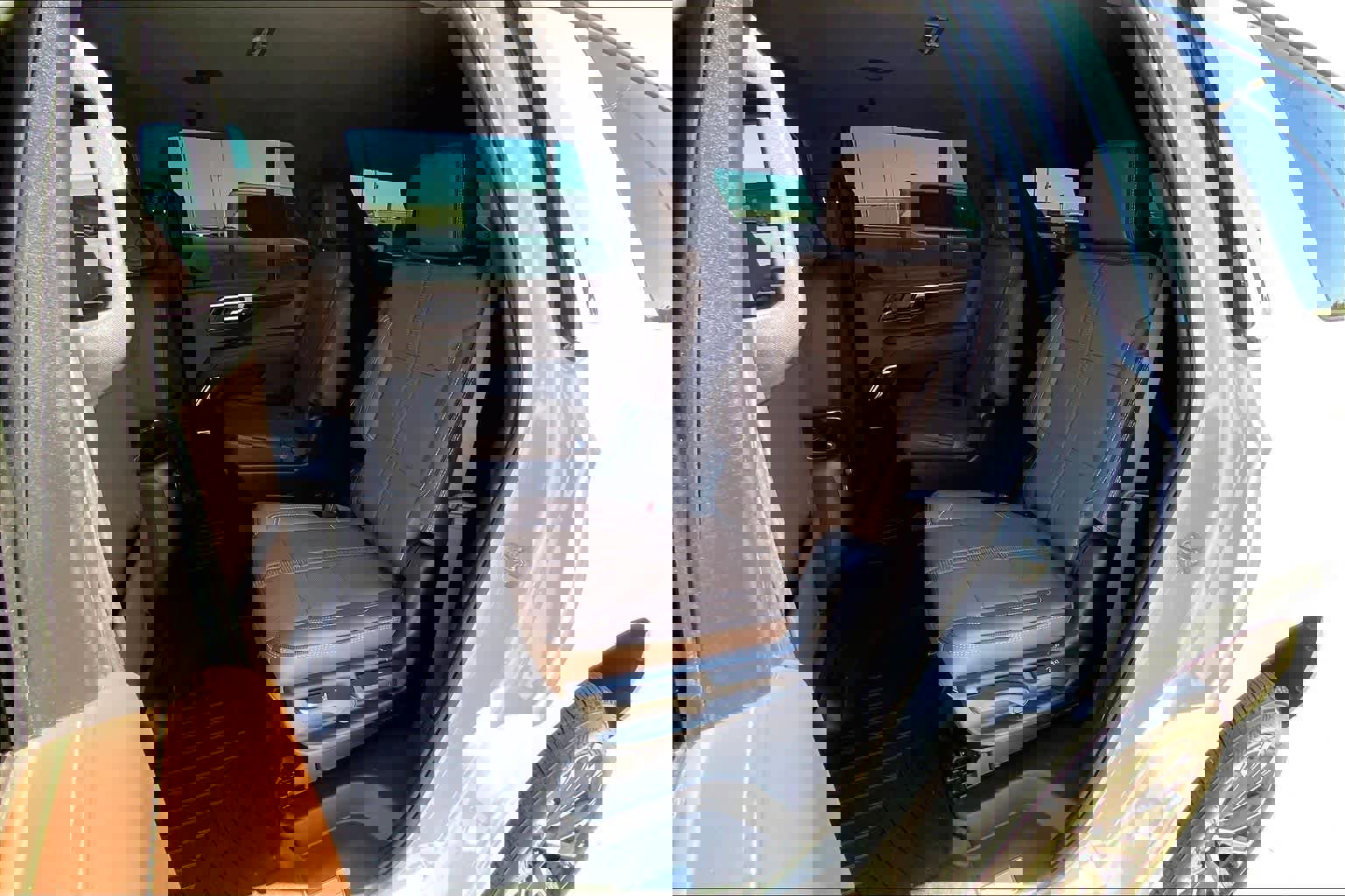 Used 2025 Chevrolet Tahoe High Country image 21