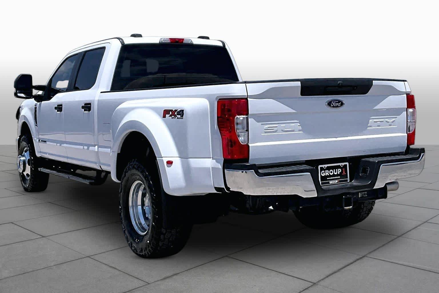 Certified 2020 Ford F350 XL w/ STX Appearance Package AWD/4WD image 11