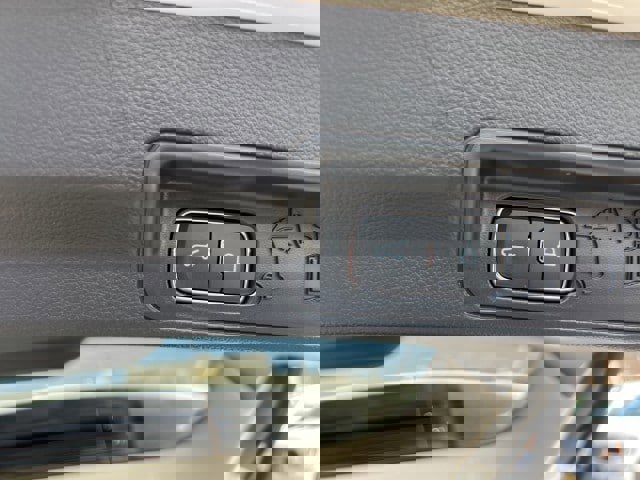 Certified 2025 Ford Explorer Active image 27