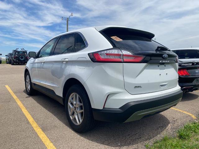 Certified 2024 Ford Edge SEL w/ Convenience Package AWD/4WD image 11