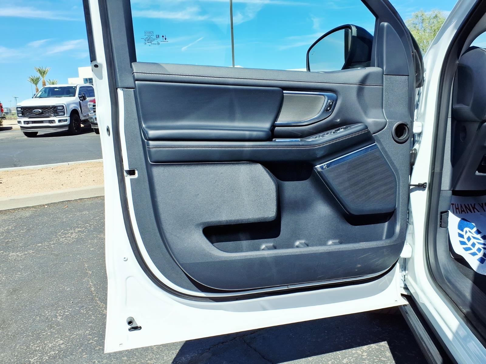 Certified 2025 Ford Expedition Max Platinum AWD/4WD image 21